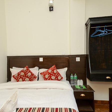 Hotel Admire Pokhara Pvt. Ltd. Bagian luar foto